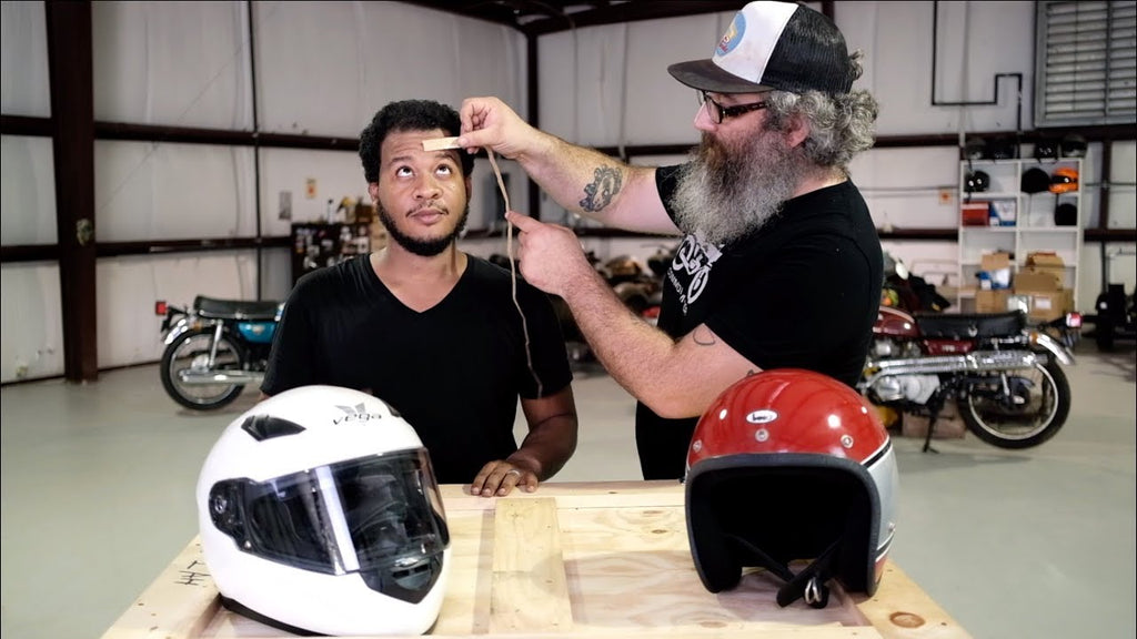 The Art of a Perfect Fit: Mastering Motorcycle Helmet Comfort and Safety