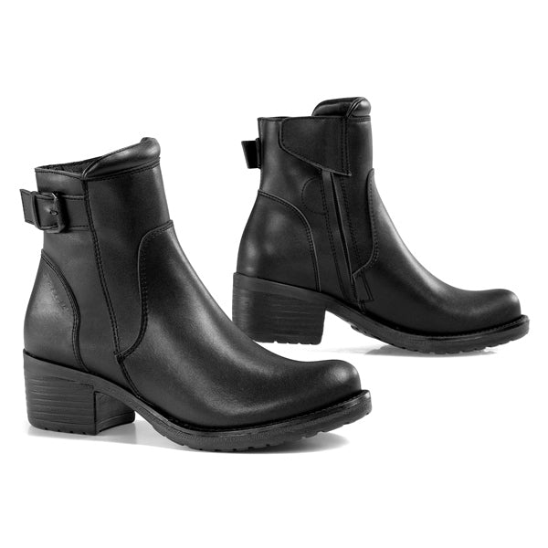 Falcoboots Ayda Low Boots 1